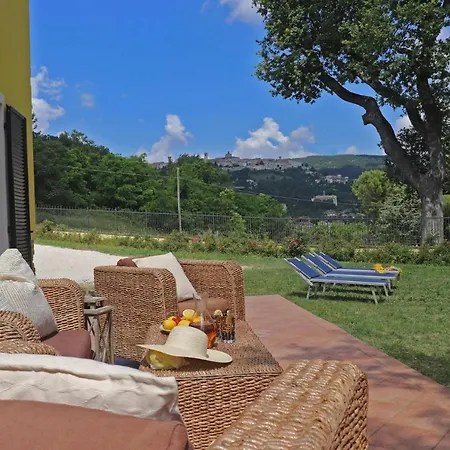Casa Miriam Holiday home *